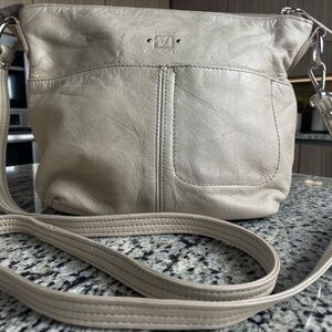 Stone Mountain Accessories Light Gray Crossbody Bag